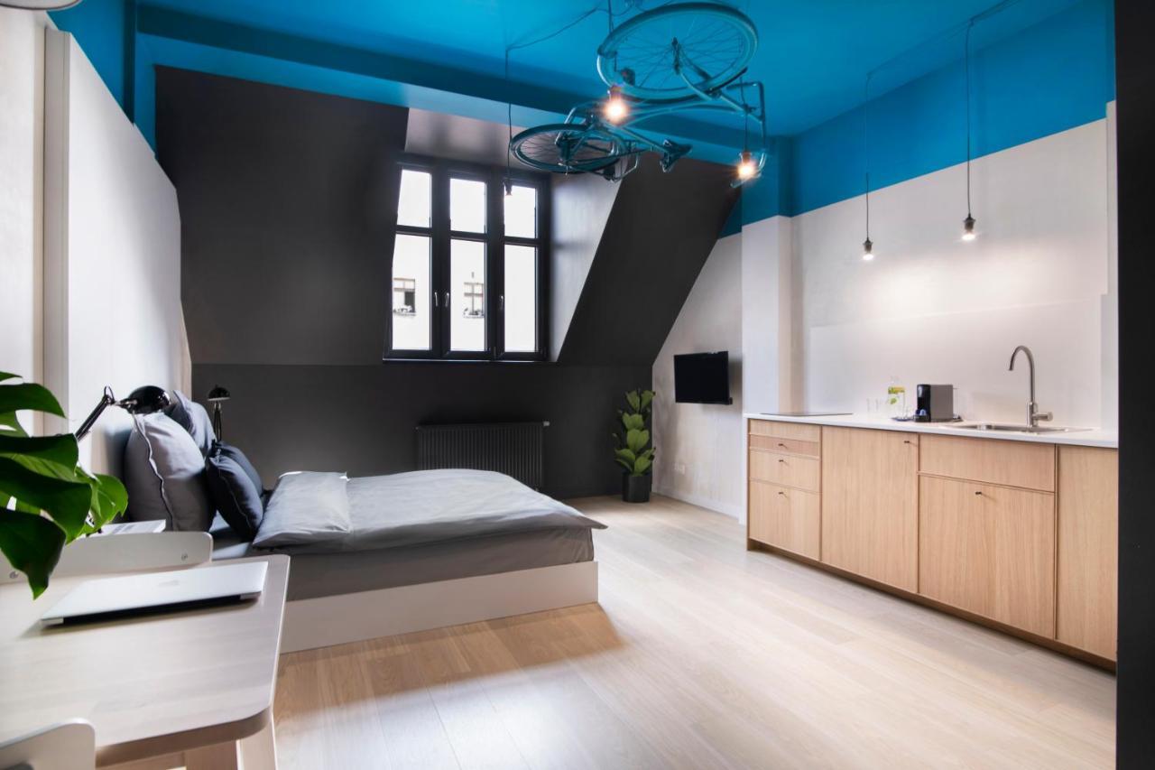 Bike'Up Wroclaw Aparthotel Bagian luar foto